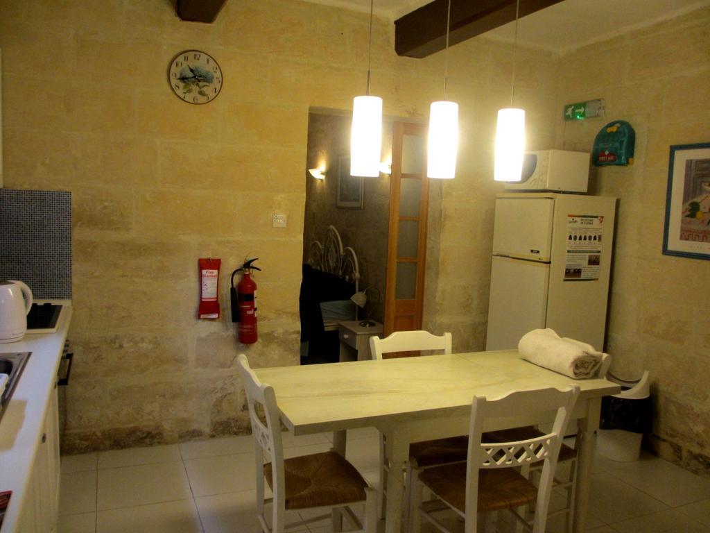 19Th Century Apartment สลีมา ภายนอก รูปภาพ